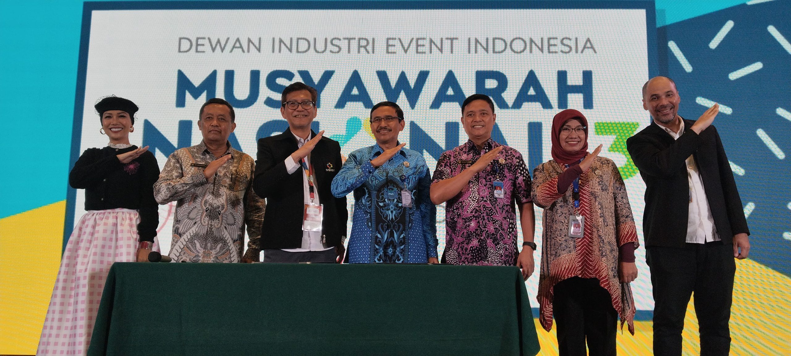 Gambar-WhatsApp-2025-05-16-pukul-17.06.10_f6b81481-scaled