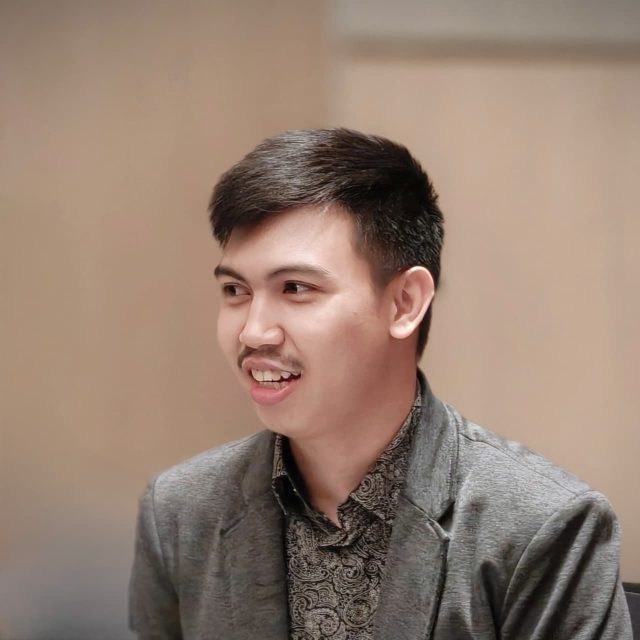 PP Linkdin - Hizkia S. Palenewen